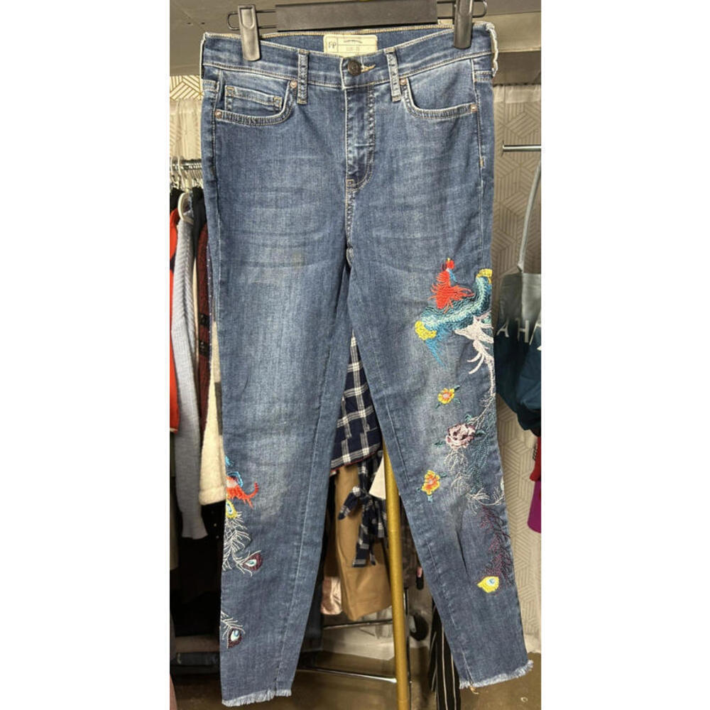 Free People Embroidered Raw Hem Denim Skinny Jeans Blue Size 25